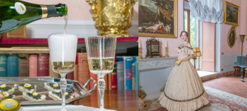 Opera & Champagne in the Secret apartment of the Princess 