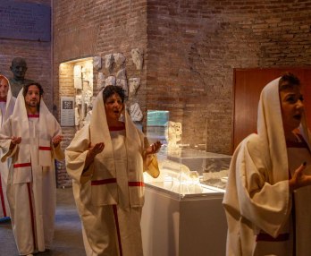 ローマ、サン・カリストのカタコンベ、ツアーとコンサート