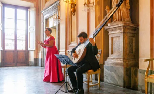 Siena: Intimes Opernkonzert und Führung auf der Piazza del Campo
